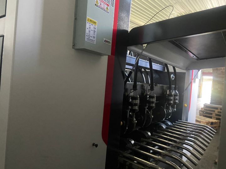 COMPUTER SLITTER BREST -5